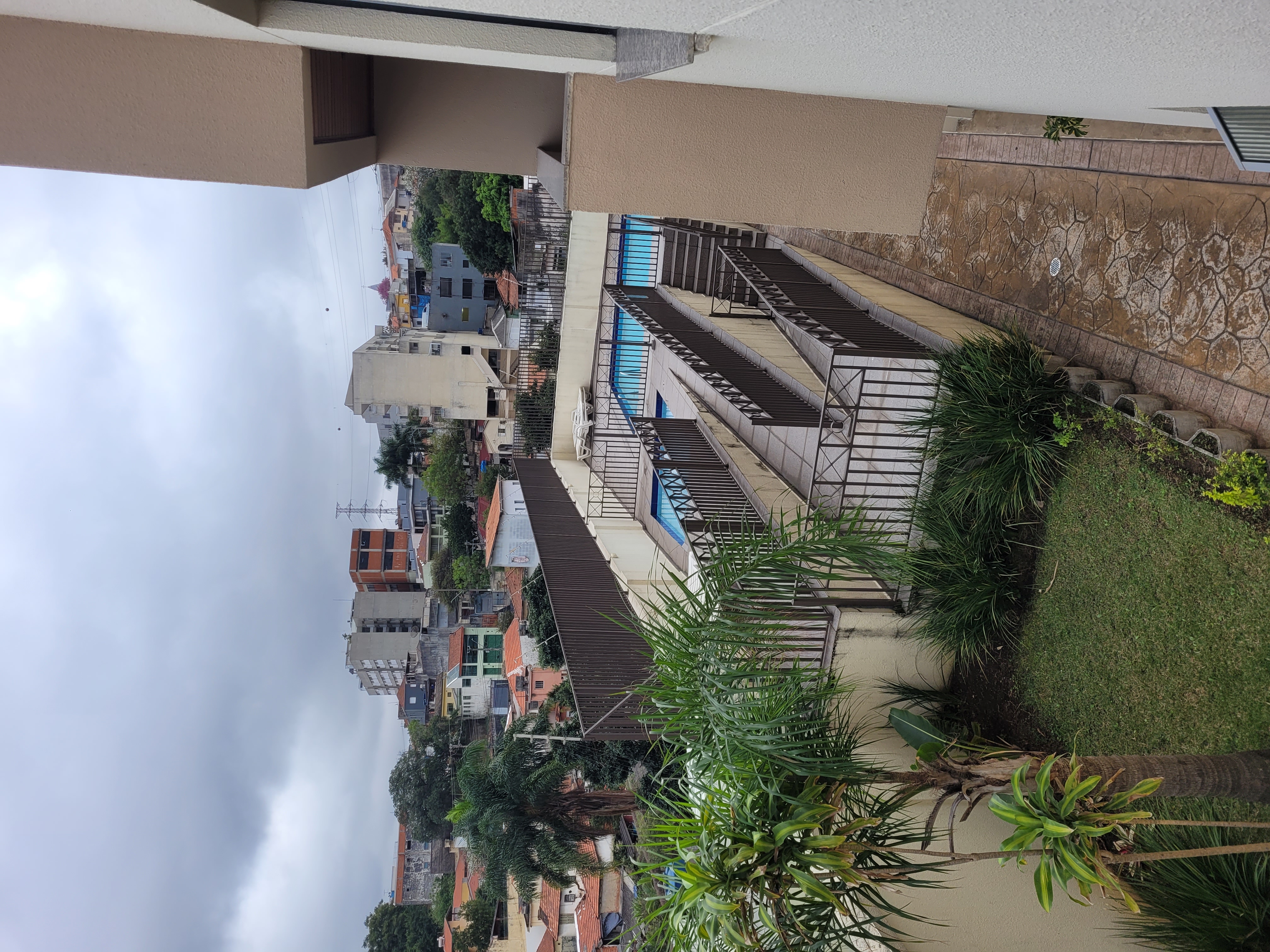 Apartamento Reformado com Sacada – Casa Verde – 62m²